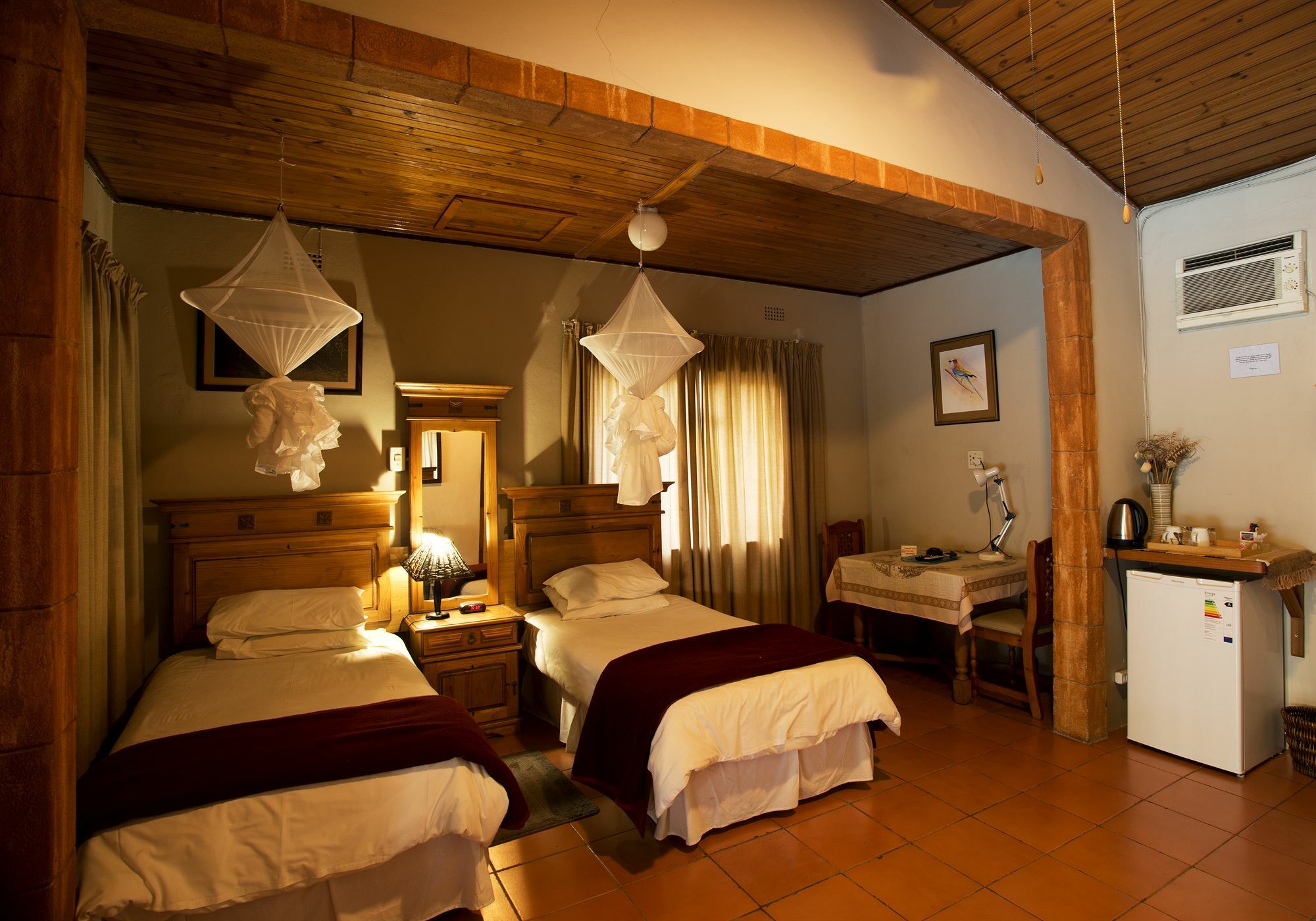 Sunbird Lodge Пгалаборва Екстер'єр фото