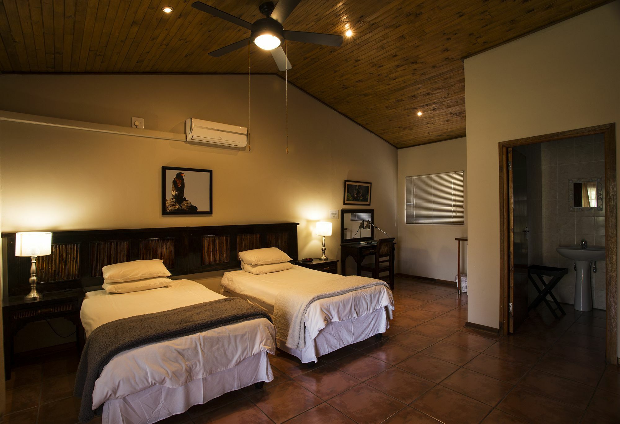 Sunbird Lodge Пгалаборва Екстер'єр фото
